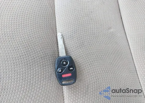 2009 Honda Accord 2.4 Ex from USA, damaged, VIN 1HGCP26779A111646